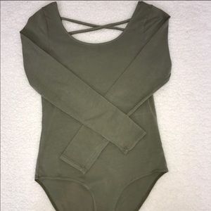 2 bodysuits for @kd5719